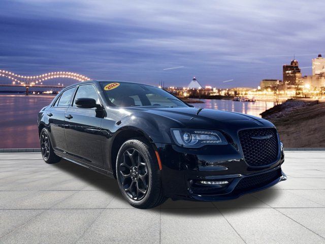 2022 Chrysler 300 Touring L