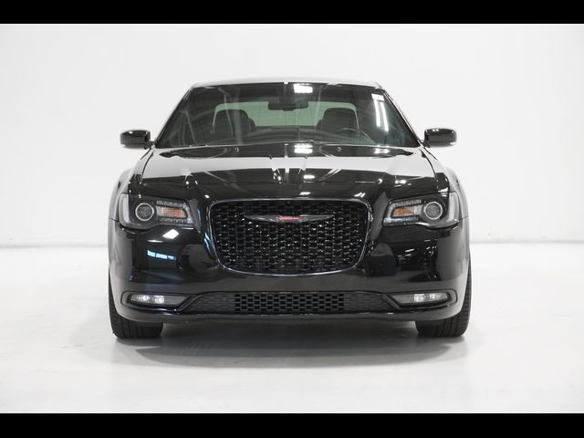 2022 Chrysler 300 300S