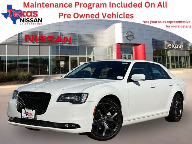 2022 Chrysler 300 300S