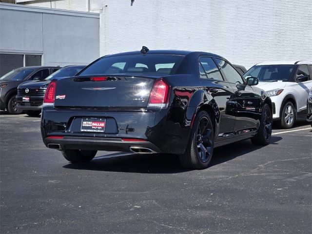 2022 Chrysler 300 300S