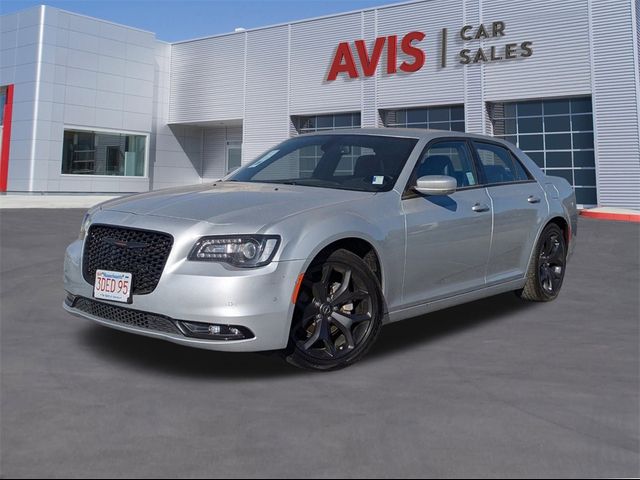 2022 Chrysler 300 300S