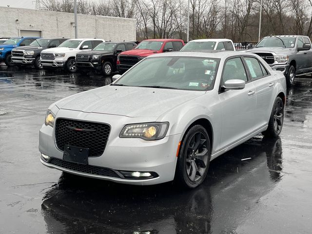 2022 Chrysler 300 300S