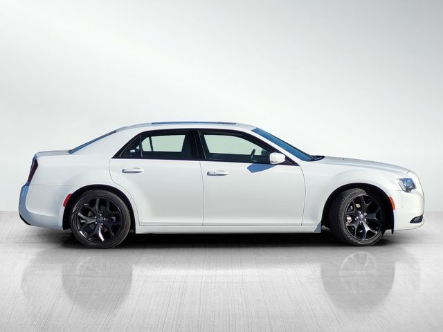 2022 Chrysler 300 300S