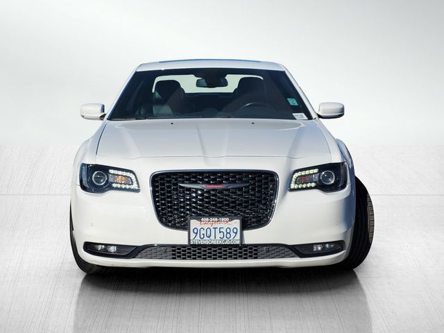 2022 Chrysler 300 300S