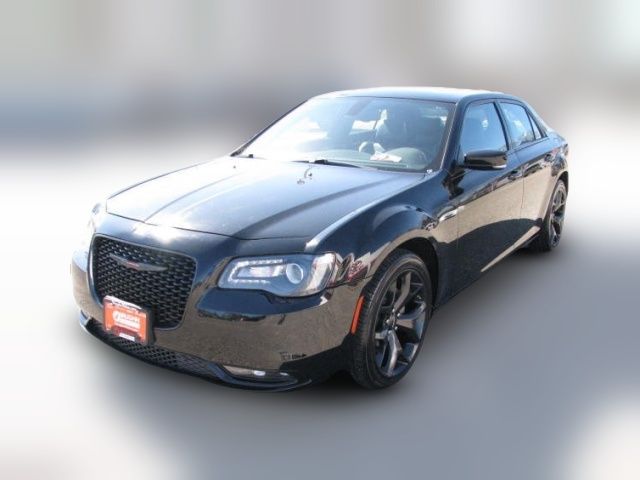 2022 Chrysler 300 300S