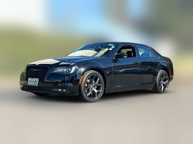 2022 Chrysler 300 300S