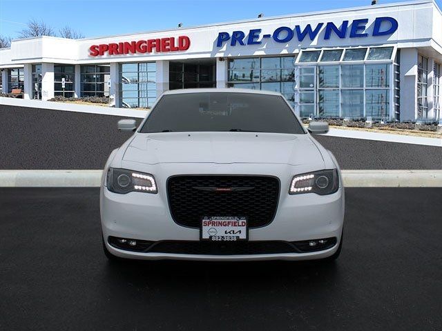 2022 Chrysler 300 300S