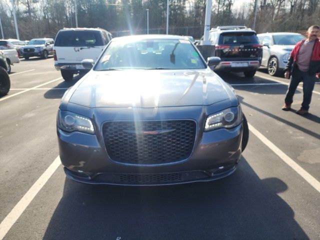 2022 Chrysler 300 300S