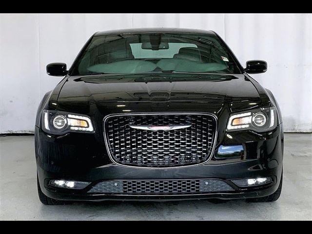 2022 Chrysler 300 300S