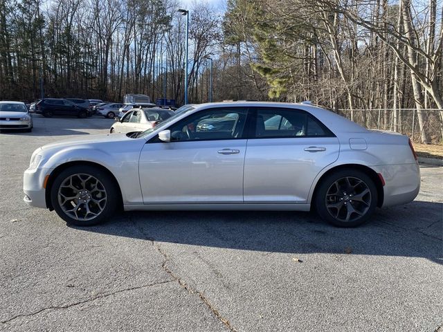 2022 Chrysler 300 300S