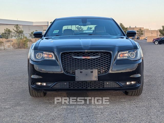 2022 Chrysler 300 300S