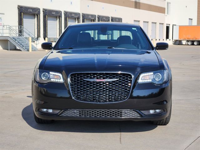 2022 Chrysler 300 300S