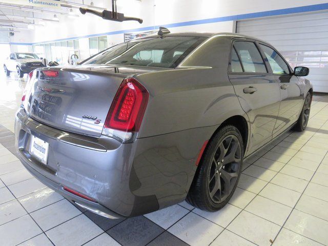 2022 Chrysler 300 300S