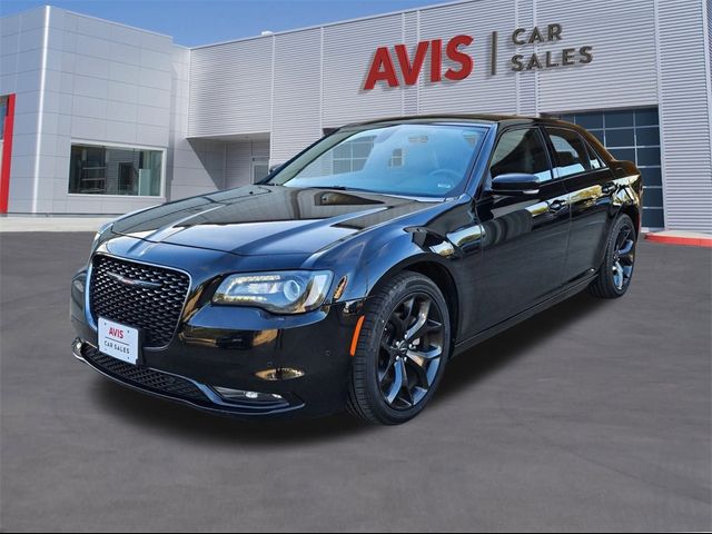 2022 Chrysler 300 300S