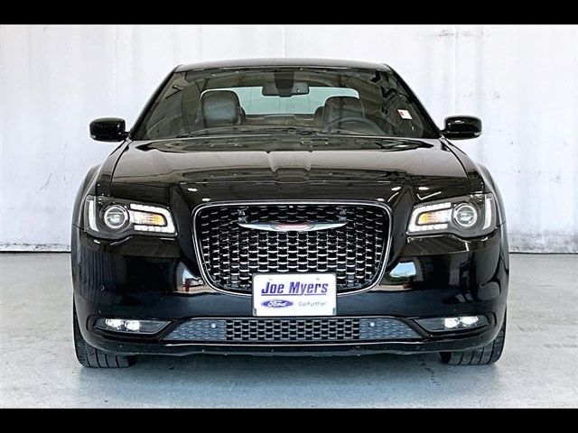 2022 Chrysler 300 300S