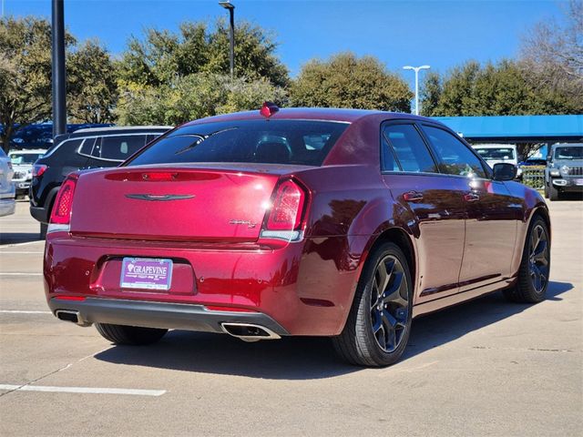 2022 Chrysler 300 300S