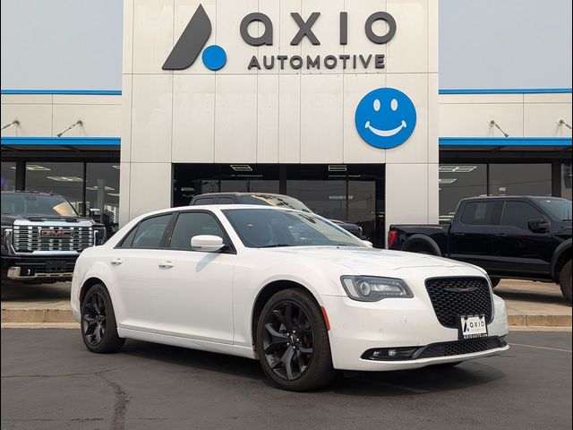 2022 Chrysler 300 300S