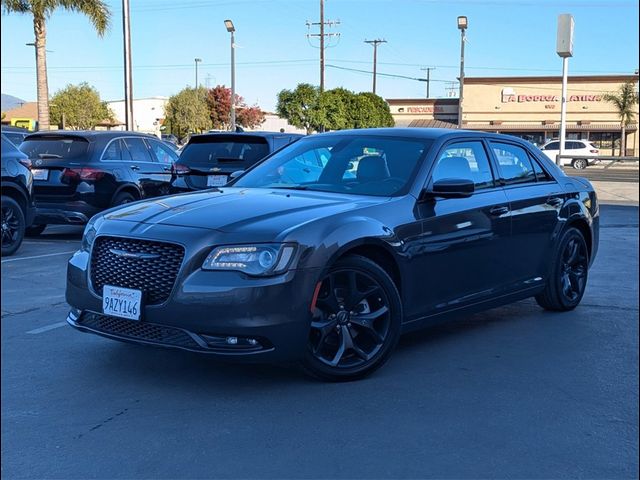 2022 Chrysler 300 300S