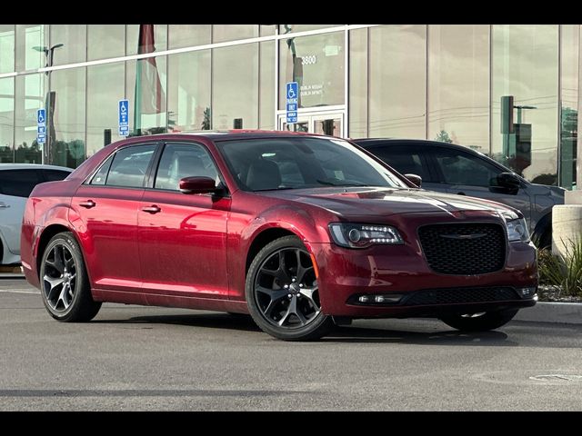 2022 Chrysler 300 300S