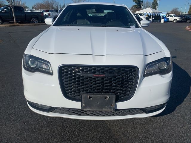 2022 Chrysler 300 300S