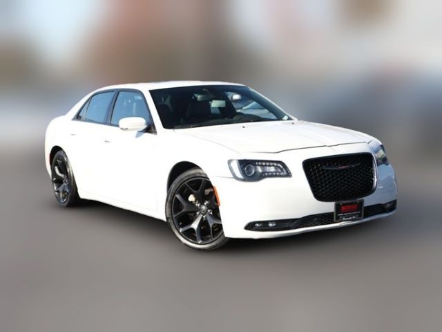 2022 Chrysler 300 300S