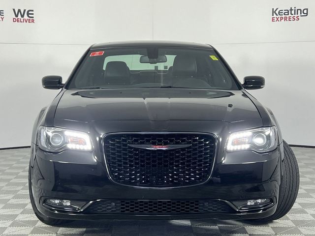 2022 Chrysler 300 300S