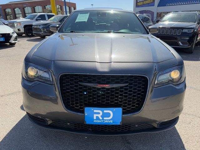 2022 Chrysler 300 300S