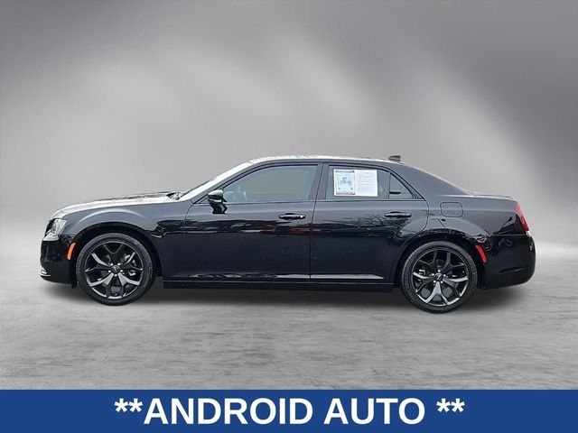 2022 Chrysler 300 300S