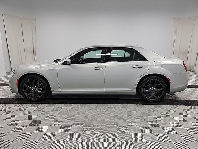 2022 Chrysler 300 300S