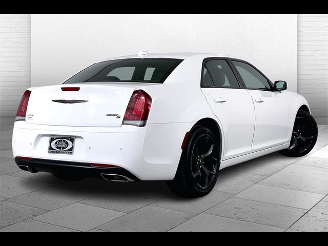 2022 Chrysler 300 300S