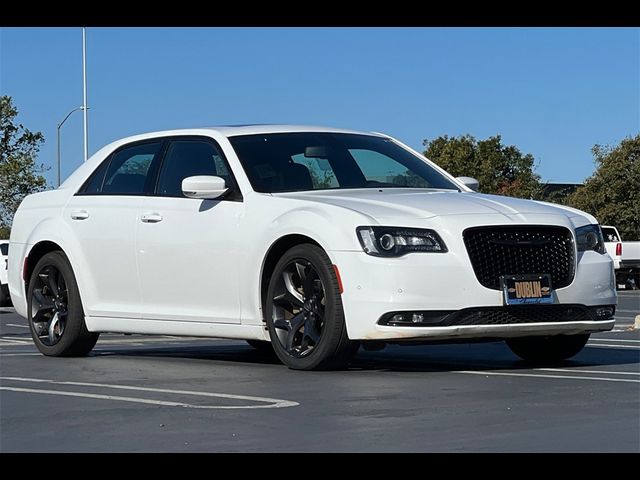 2022 Chrysler 300 300S