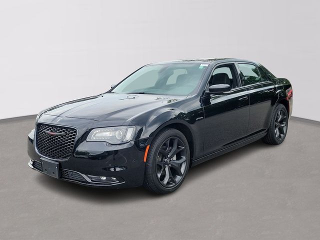 2022 Chrysler 300 300S