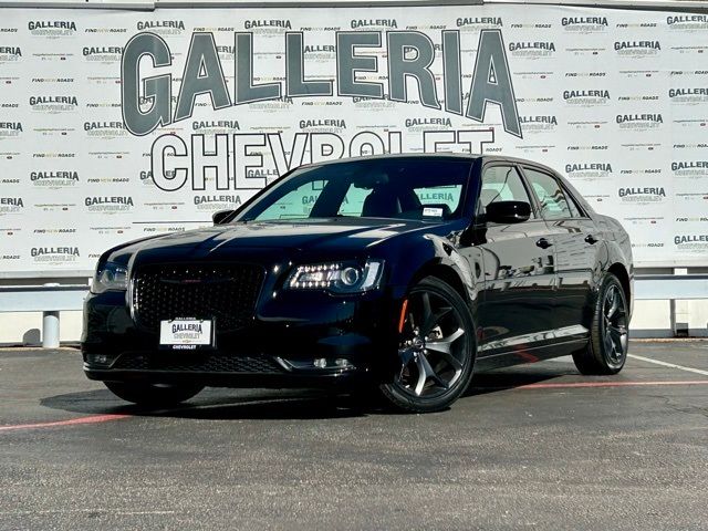 2022 Chrysler 300 300S