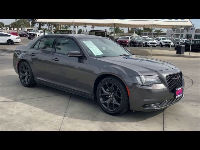 2022 Chrysler 300 300S