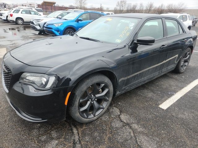 2022 Chrysler 300 300S