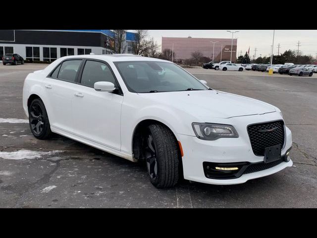 2022 Chrysler 300 300S