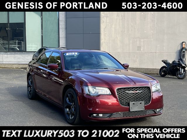 2022 Chrysler 300 300S