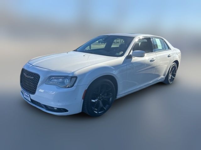 2022 Chrysler 300 300S