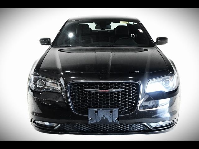 2022 Chrysler 300 300S