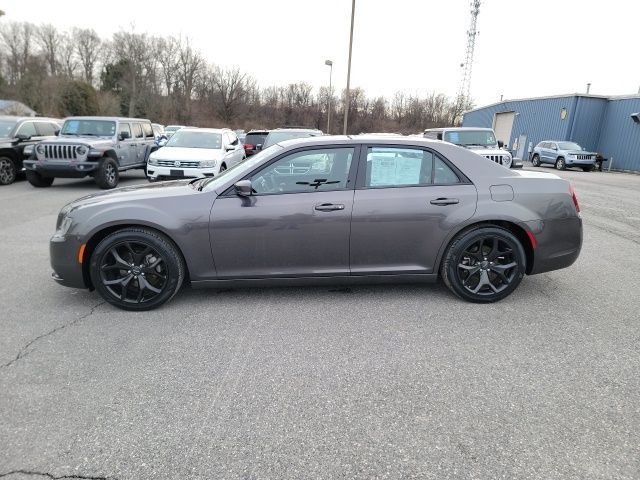 2022 Chrysler 300 300S