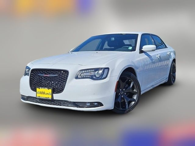 2022 Chrysler 300 300S