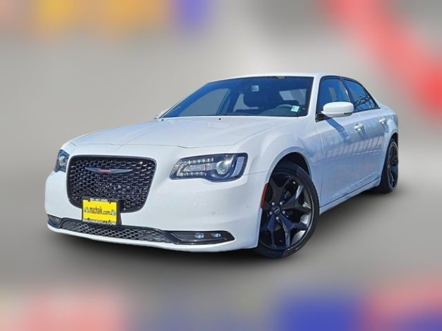 2022 Chrysler 300 300S