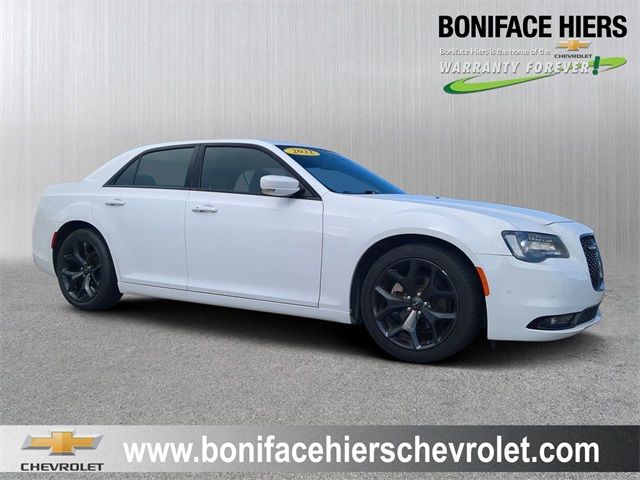 2022 Chrysler 300 300S