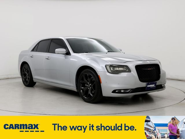 2022 Chrysler 300 300S