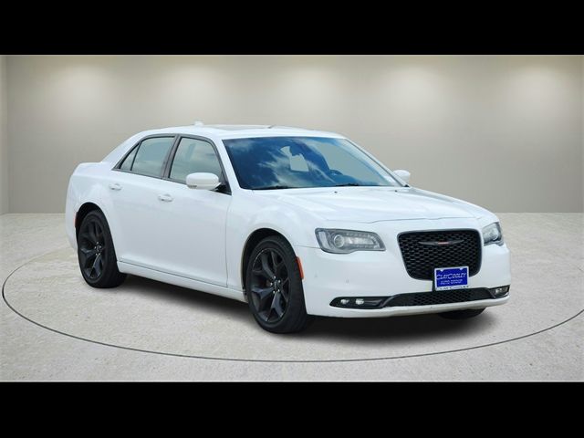 2022 Chrysler 300 300S