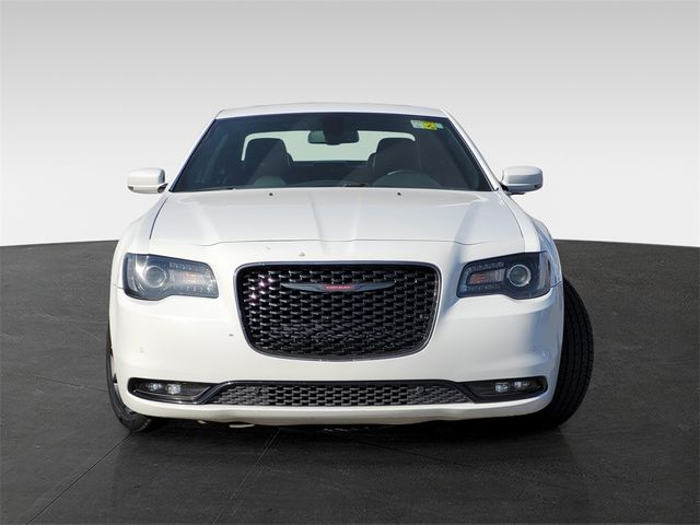 2022 Chrysler 300 300S