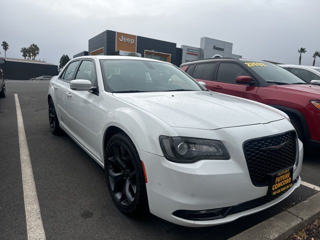 2022 Chrysler 300 300S