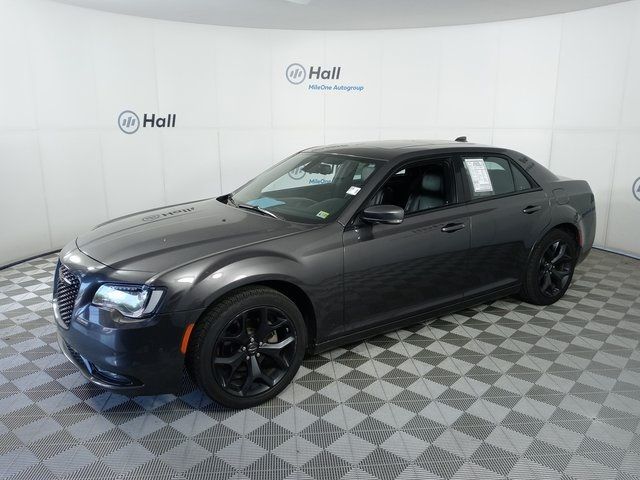 2022 Chrysler 300 300S