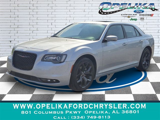 2022 Chrysler 300 300S