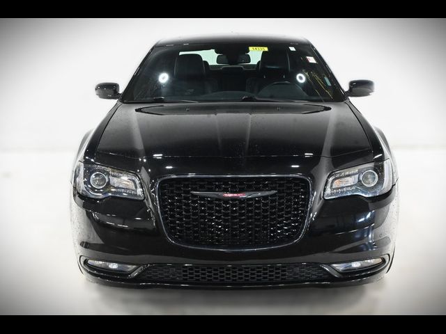 2022 Chrysler 300 300S